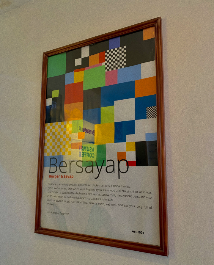 Poster Bersayap